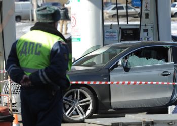 Следствие изучает записи с видеокамер на заправке, где убили Пономаренко