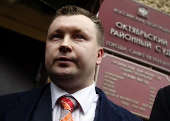 Несовершенство российского законодательства позволит и дальше наказывать за пропаганду гомосексуализ