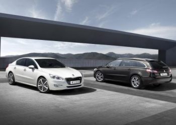 Peugeot 508 RXH тестируется в Марселе