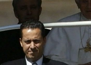 Ватикан официально подтвердил арест камердинера Папы Римского Бенедикта XVI