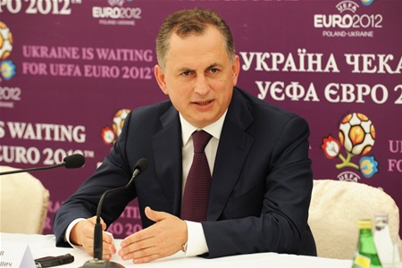 Евро-2012 обернется многомиллиоными потерями для украинского бюджета