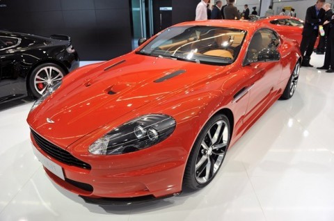 Aston Martin DBS проходить фінальне тестування