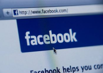 Facebook втрачає рекламодавців