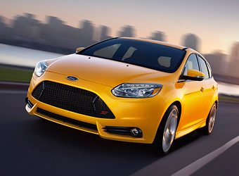 Покупцям нового Ford Focus ST подарують по HD-відеокамері