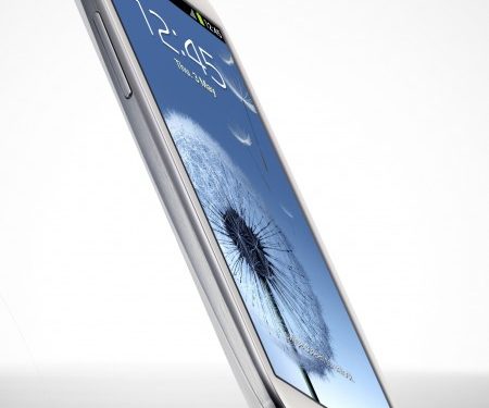 Смартфон Samsung Galaxy S III нарешті представлений