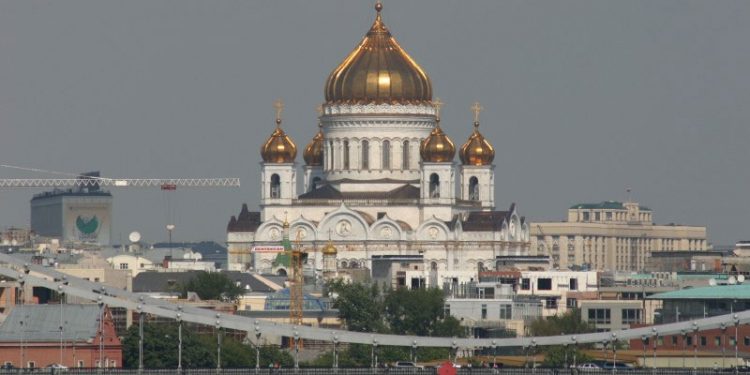 В Москве в Храме Спасителя неизвестные разбросали листовки