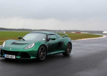 Кріс Харріс протестував новий Lotus Exige S