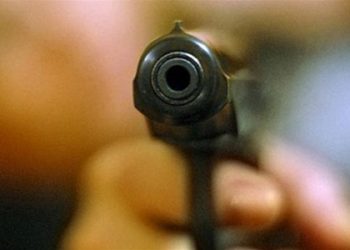 В Луганске обстреляли водителей авто