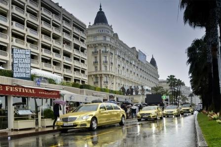 Mercedes-Benz надав Каннському кінофестивалю золоті лімузини