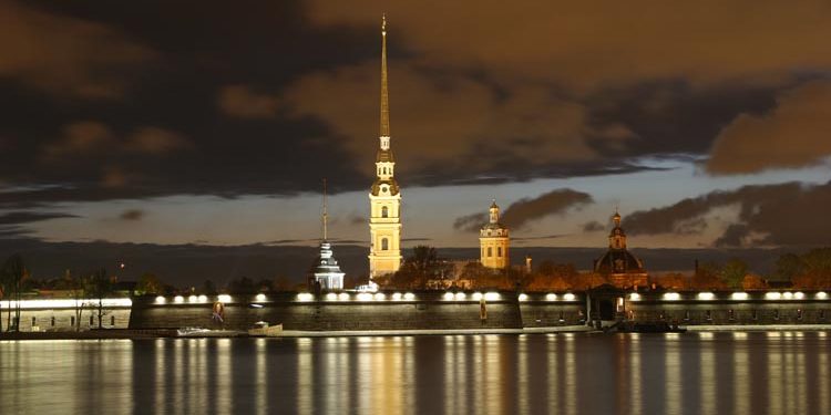 В Петропавловской крепости пропали иностранные туристы