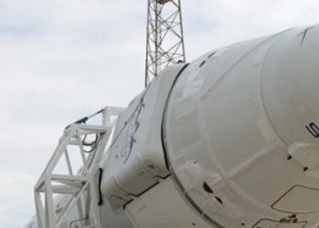 Запуск першого приватного космічного корабля призначили на 19 травня