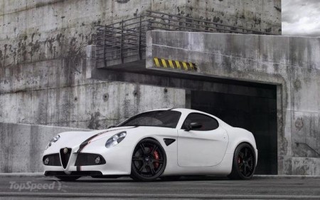 Кузовне ательє Wheelsandmore представило Alfa Romeo 8C Competizione
