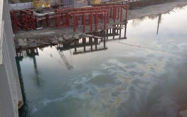 На Ангаре обнаружено новое нефтяное пятно