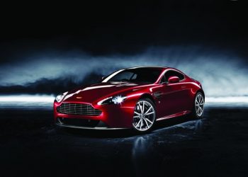Aston Martin представив трійку ексклюзивних Dragon 88