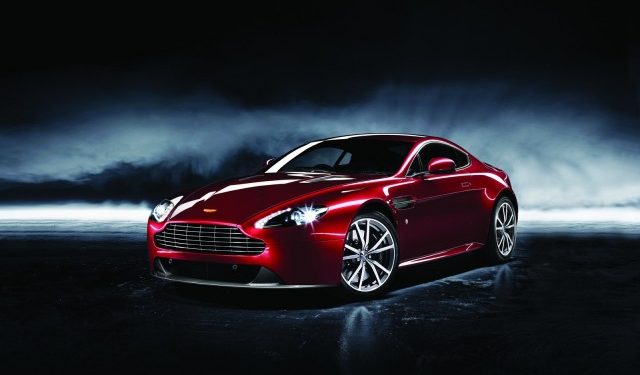 Aston Martin представив трійку ексклюзивних Dragon 88
