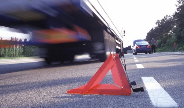В Красноярском крае в ДТП с участием грузовика погибли шесть человек, в т.ч. трое детей