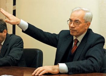 Азарова не хотят видеть в Брюсселе