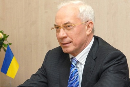 Азаров планирует использовать российскую ГТС