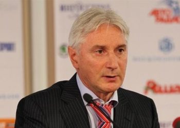 Чемпионат мира по хоккею 2012: Билялетдинов раздает комплименты шведам