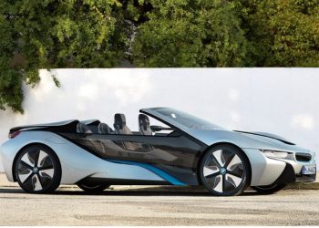 Гибридный BMW i8 станет кабриолетом