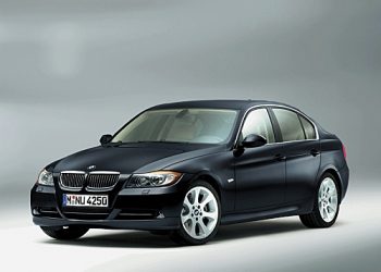 BMW 3 Series стане довшим
