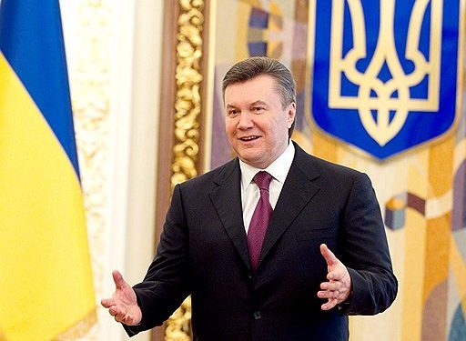 Янукович требует быстрее принять закон о налоге на богатство