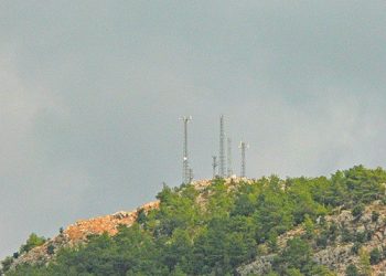 Самолёт обнаружили с помощью сигналов сотовых телефонов
