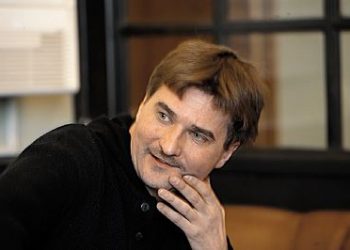 Юрий Бутусов отказался от поста худрука в театре Ленсовета