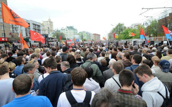 Полиция разогнала оппозиционеров на Чистых прудах