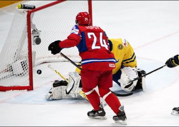 Чемпионат мира по хоккею 2012: Калинин дисквалифицирован на три матча, Емелин – на один