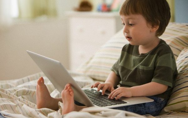 Діти, які не мають навіть 6 років вже зареєстровані в Facebook