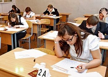 В России начинается основная волна по сдаче ЕГЭ