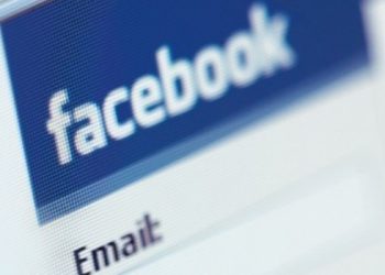Facebook хоче запропонувати користувачам виділяти повідомлення за гроші
