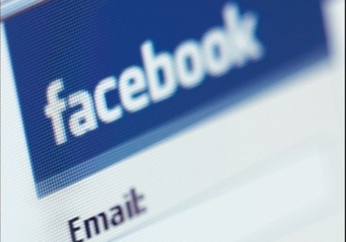 Facebook хоче запропонувати користувачам виділяти повідомлення за гроші