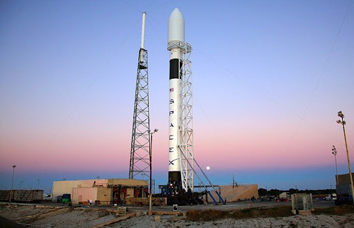 Випробування ракети-носія Falcon 9 завершилися успішно