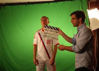Евро 2012: российские игроки устроили фотосессию