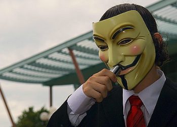 Хакеры из Anonymous взломали сайт министерства юстиции США
