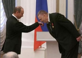 Путин наградил Жириновского медалью Столыпина