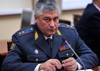 Колокольцев пообещал навести порядок с личным составом