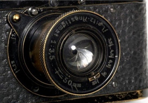 Фотоапарат ціною в два з гаком млн. євро продали у Відні
