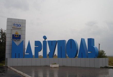 На пляжах Мариуполя сильно загрязнена морская вода