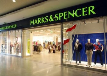 Пенсіонерка обдурила Marks and Spencer, друкуючи чеки на принтері