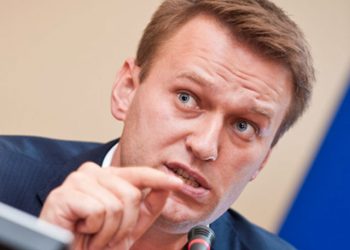 Навального задержали третий раз за сутки