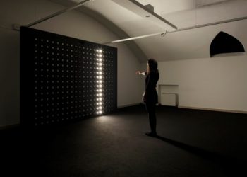 Panasonic інвестує сотні мільйонів доларів в OLED-технології