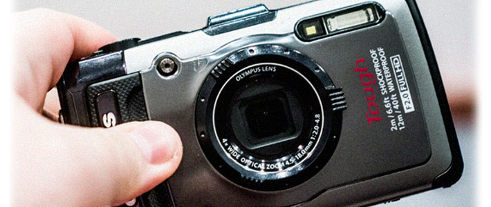 Olympus представила компактну, ударостійку камеру