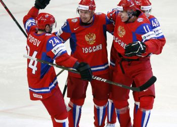 Чемпионат мира по хоккею 2012: Овечкин наконец-то забил