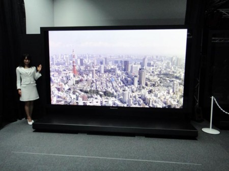 Panasonic і NHK показали нову 145-дюймову плазмову панель