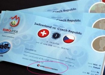 10 тысяч билетов на Евро-2012 продадут за полцены