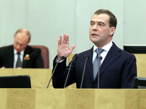 Медведев составил рабочий график