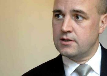 Шведский премьер отказался ехать на Евро-2012 в Украину